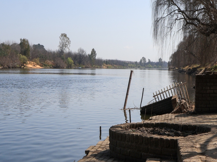 6 Bedroom Property for Sale in Potchefstroom Rural North West